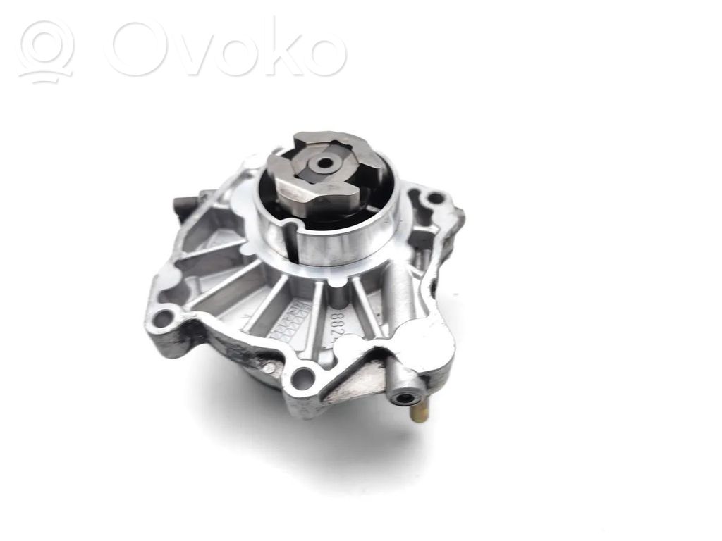 Opel Vectra C Vacuum pump 