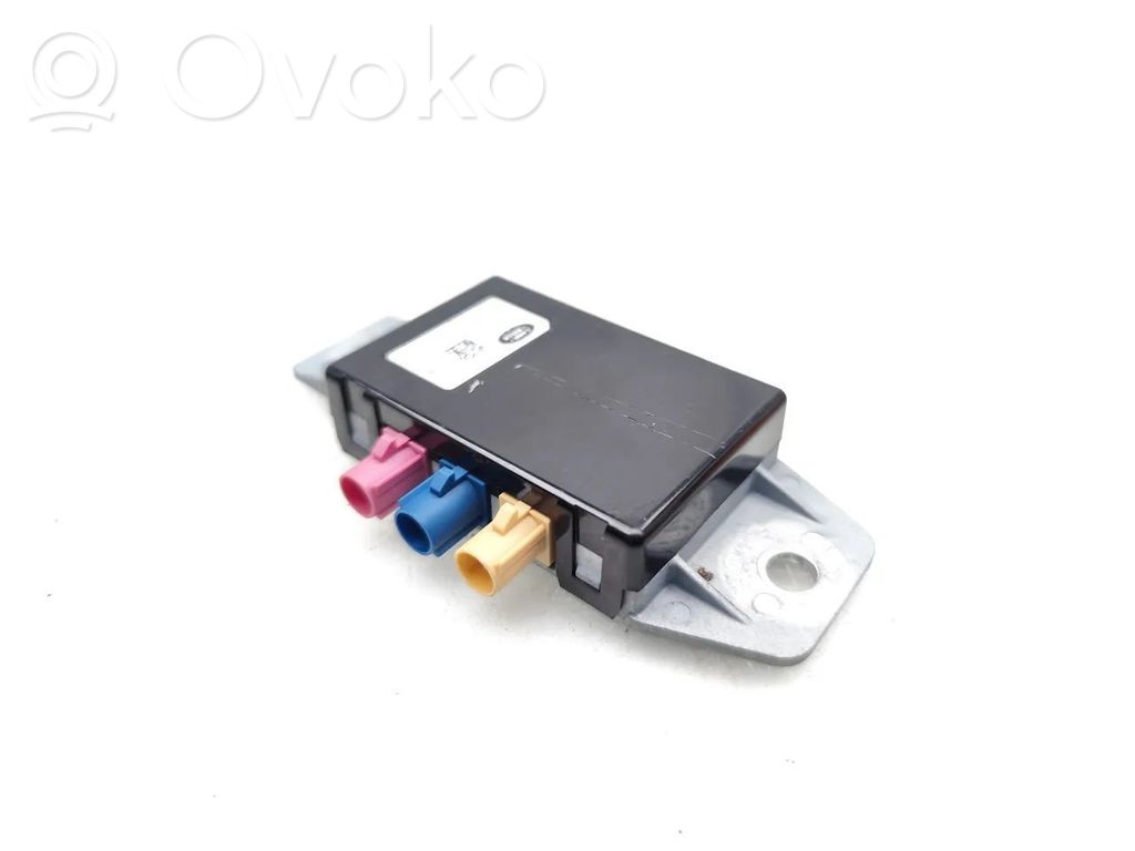 Land Rover Discovery 4 - LR4 Antenos stiprintuvas 
