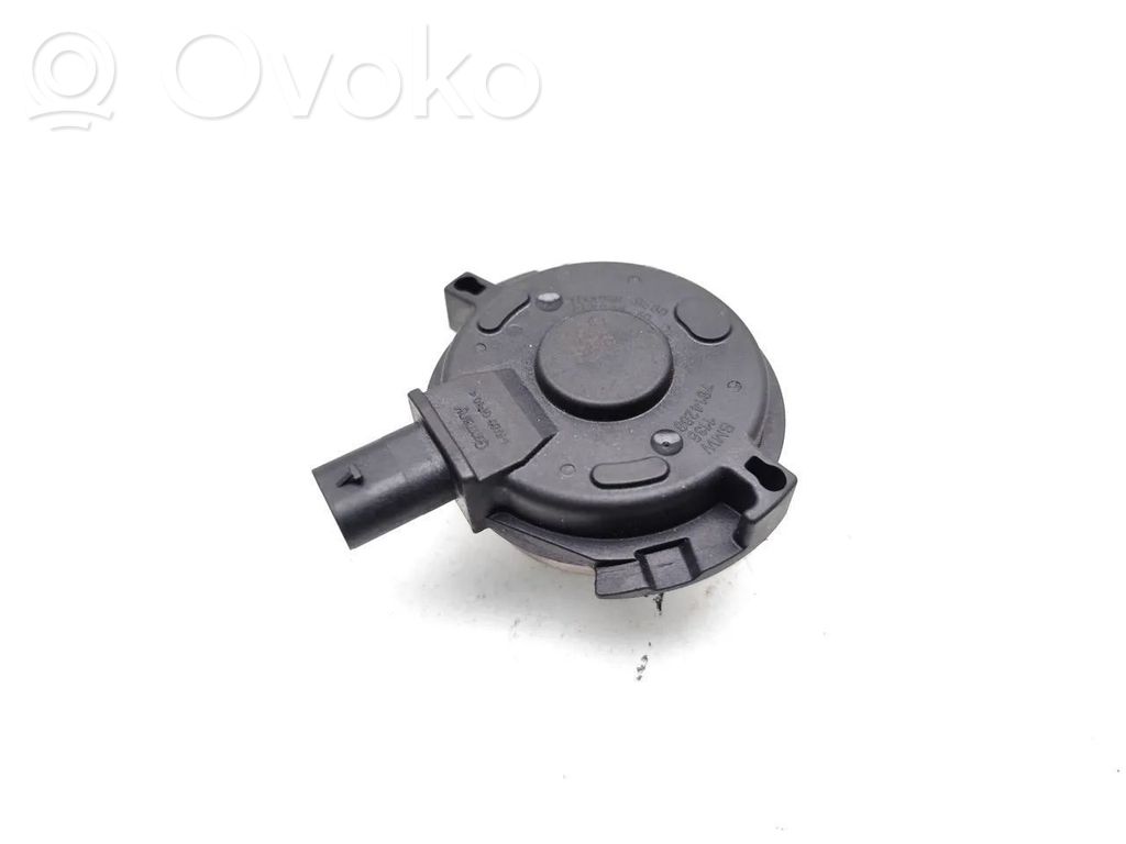 BMW 3 F30 F35 F31 Camshaft pulley/ VANOS 