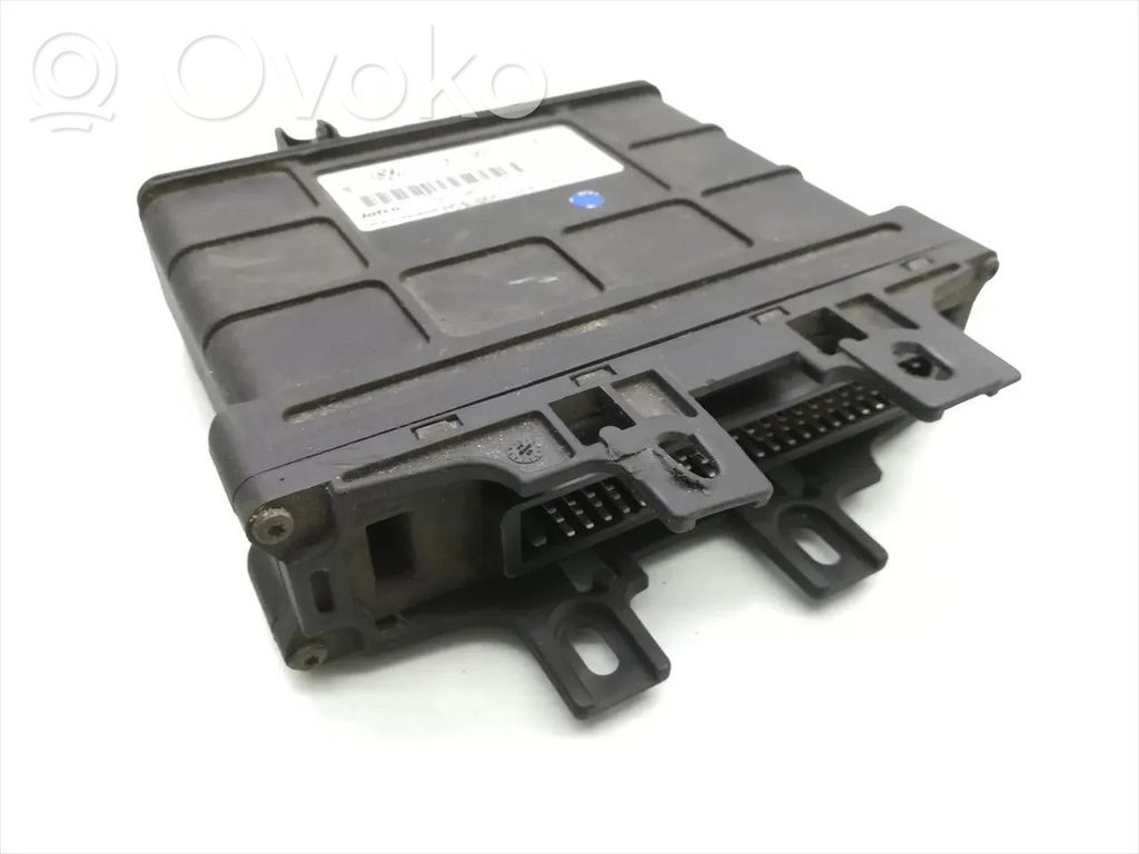 Volkswagen Polo Unidad de control/módulo de la caja de cambios 