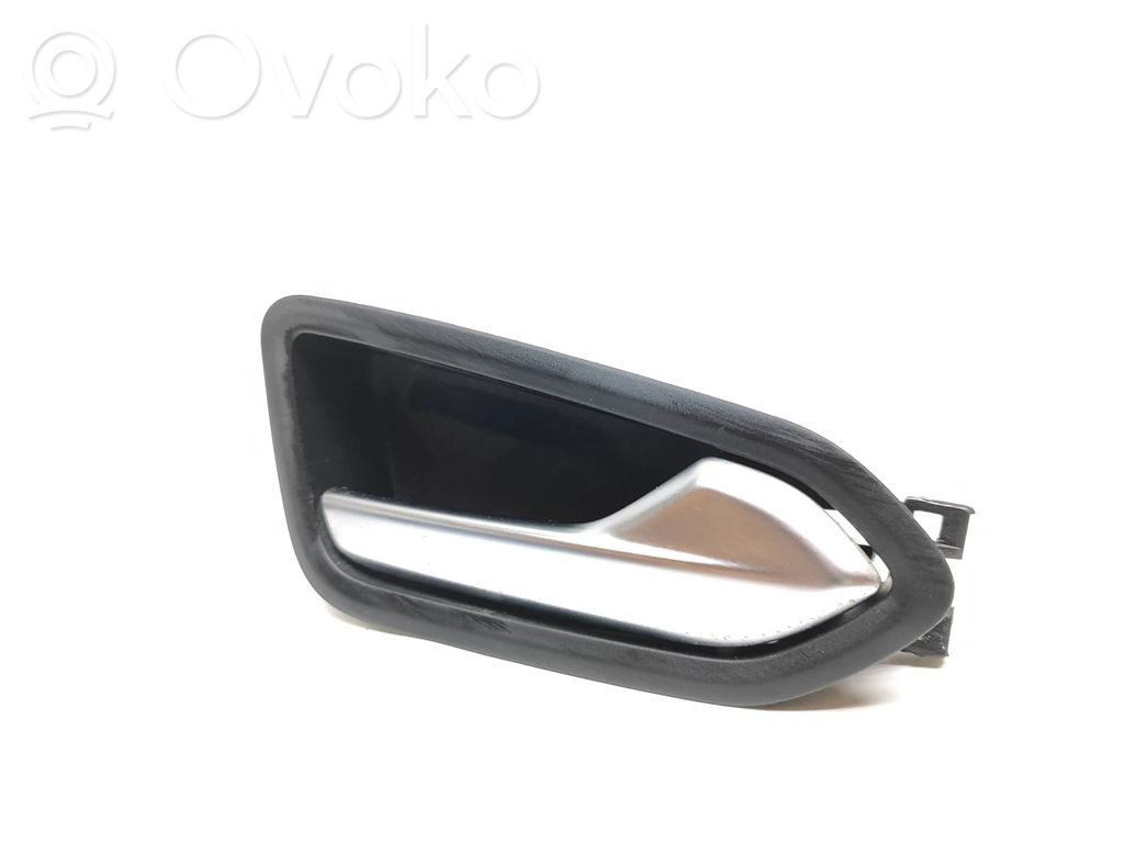 Renault Clio V Rear door interior handle trim 