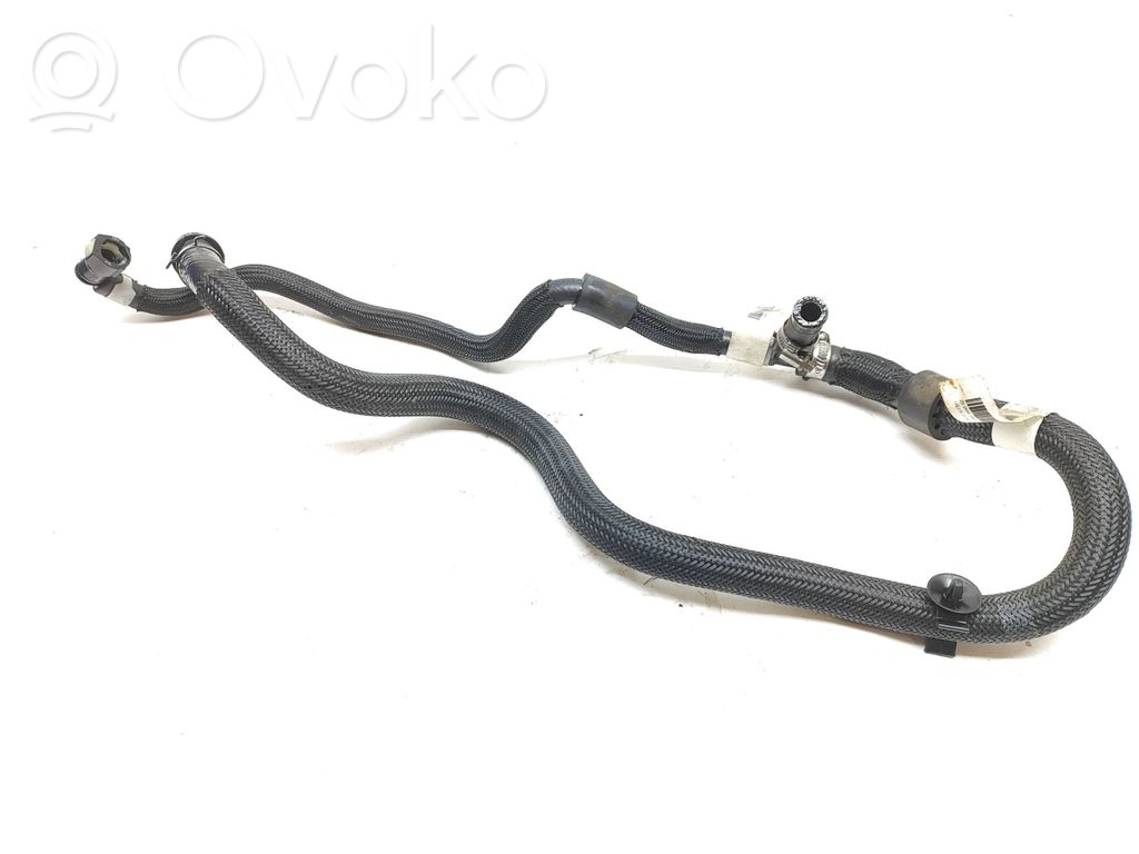 BMW 5 F10 F11 Tubo de alimentación del combustible 