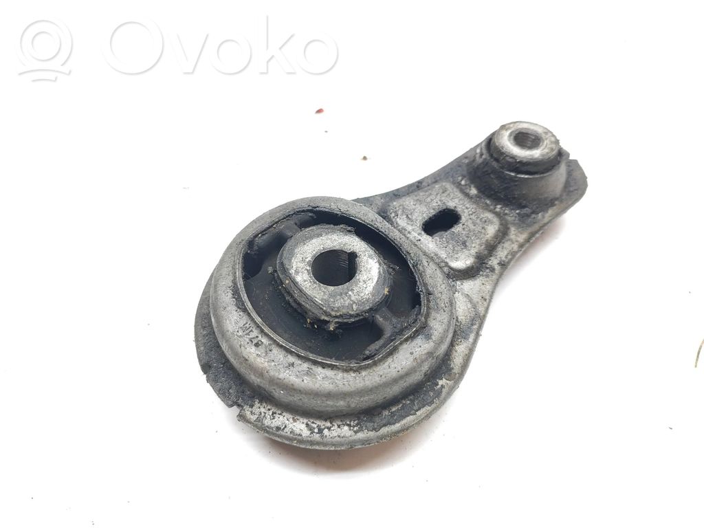 Nissan NV300 Engine mount bracket 