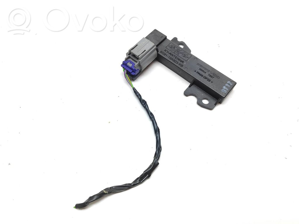 Volvo V40 Antenos stiprintuvas 