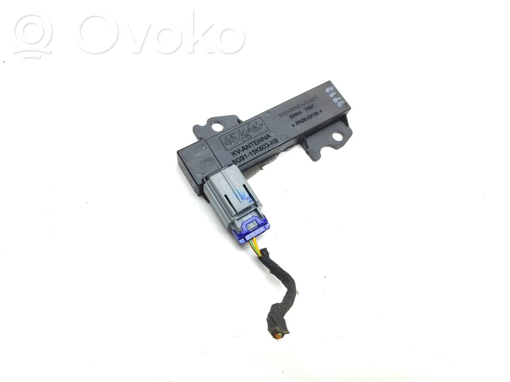 Volvo V40 Antenos stiprintuvas 