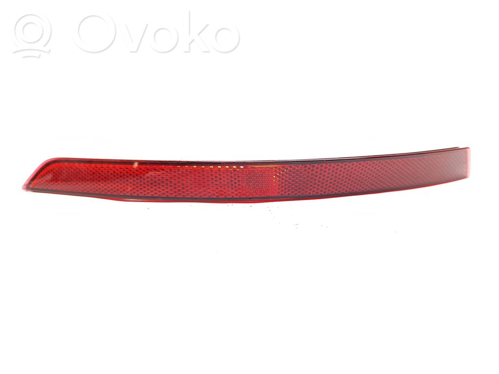 Odblask lampy tylnej   8W0945106C
