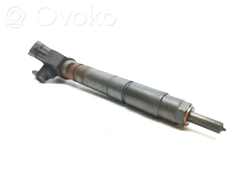 Inyector de combustible   31303238,B945141
