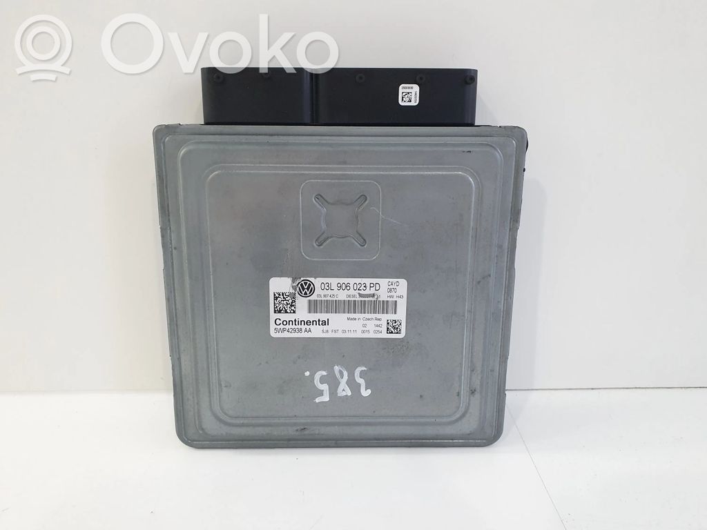 Volkswagen Caddy Engine control unit/module 