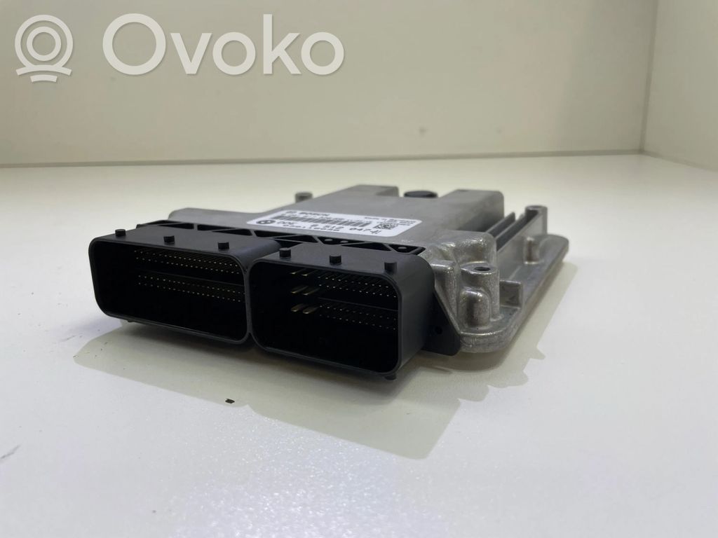 BMW 3 E90 E91 Variklio valdymo blokas 