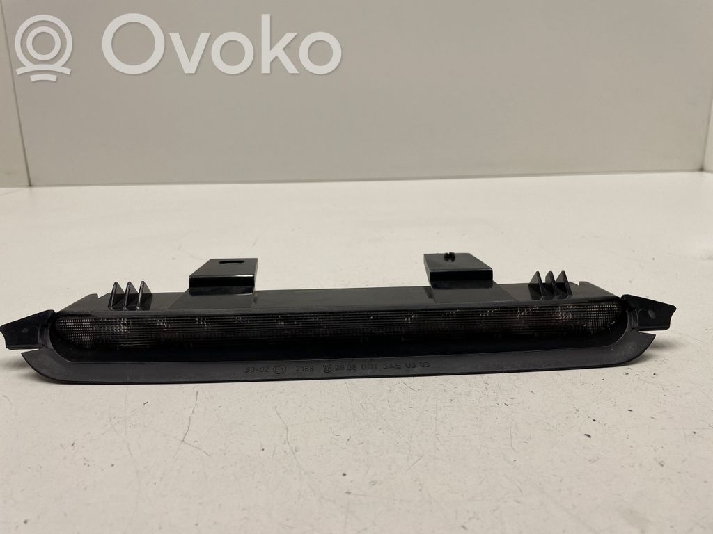 Volvo V50 Third/center stoplight 