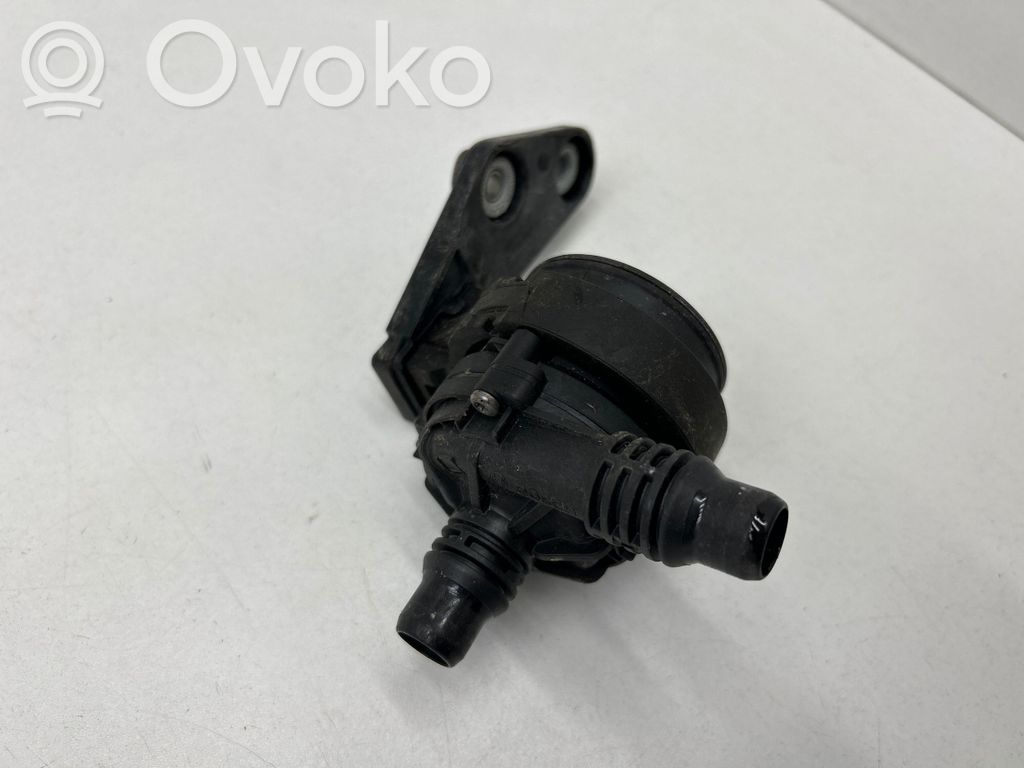 Pompa cyrkulacji / obiegu wody   8474820
