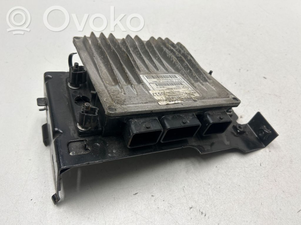 Engine control unit/module   8200909666,R0410B041C,201032294
