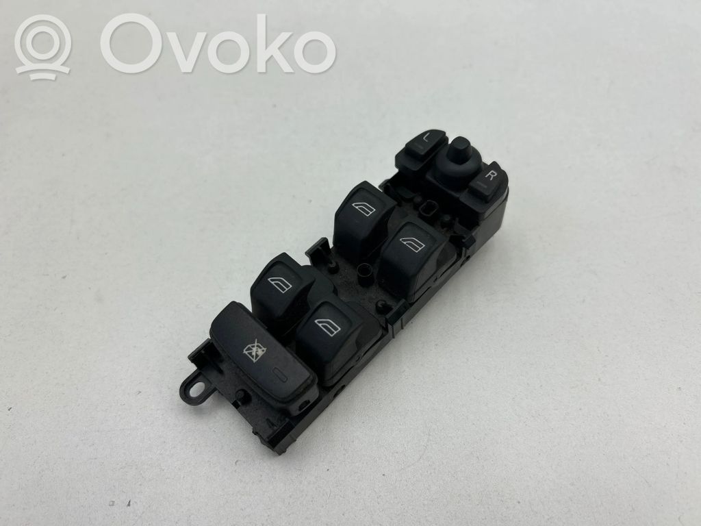 Volvo V70 Electric window control switch 