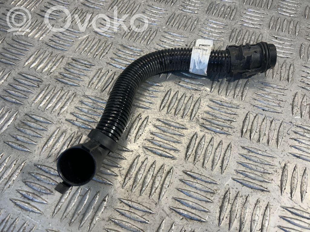 BMW 2 G42 Breather/breather pipe/hose 