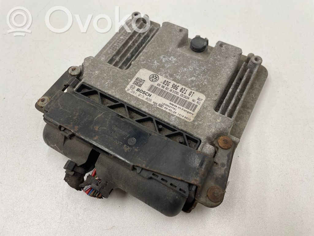 Skoda Superb B6 (3T) Engine control unit/module 