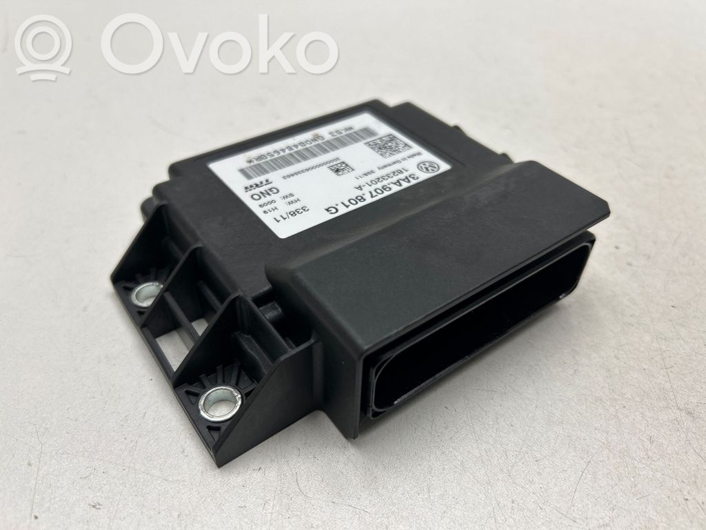 Volkswagen PASSAT B7 Hand brake control module 