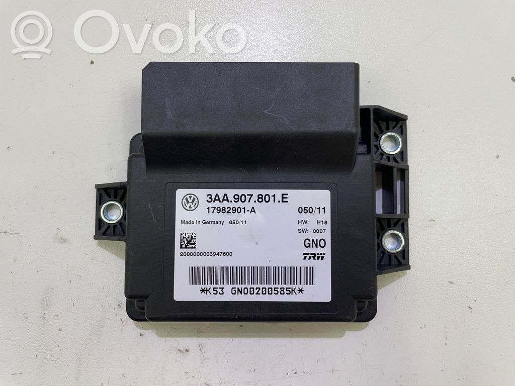 Volkswagen PASSAT B7 Hand brake control module 