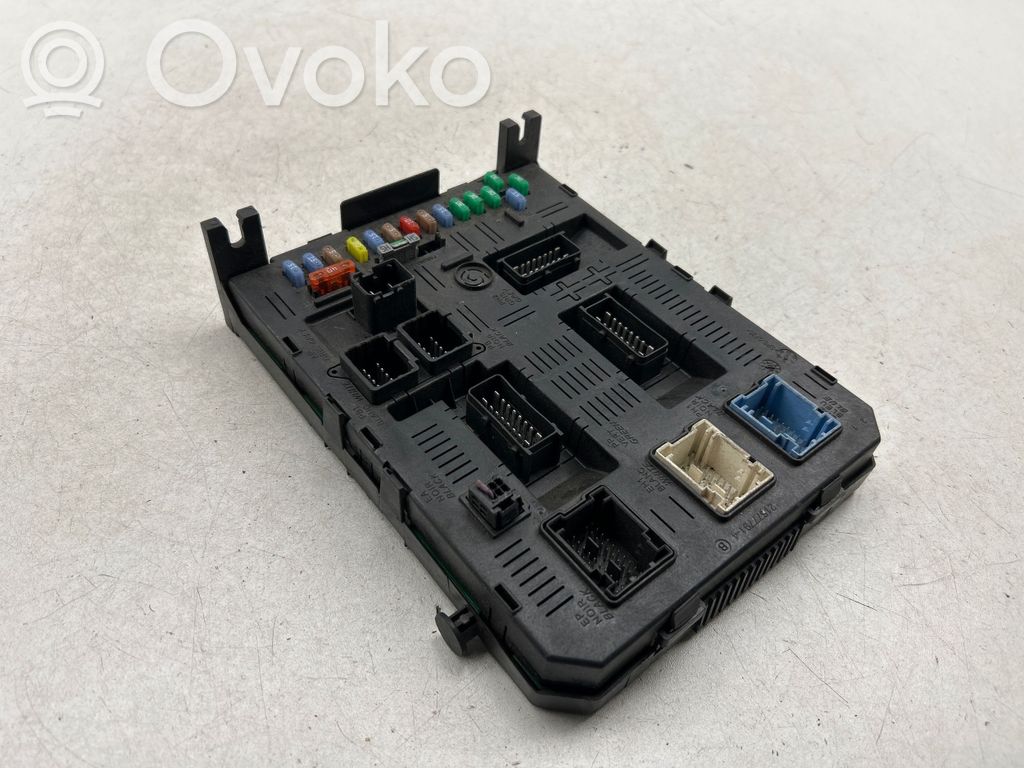 Citroen C4 I Comfort/convenience module 