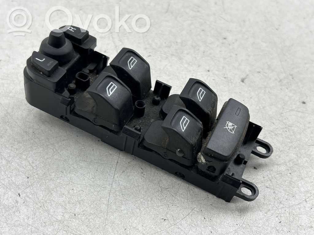 Volvo V70 Electric window control switch 