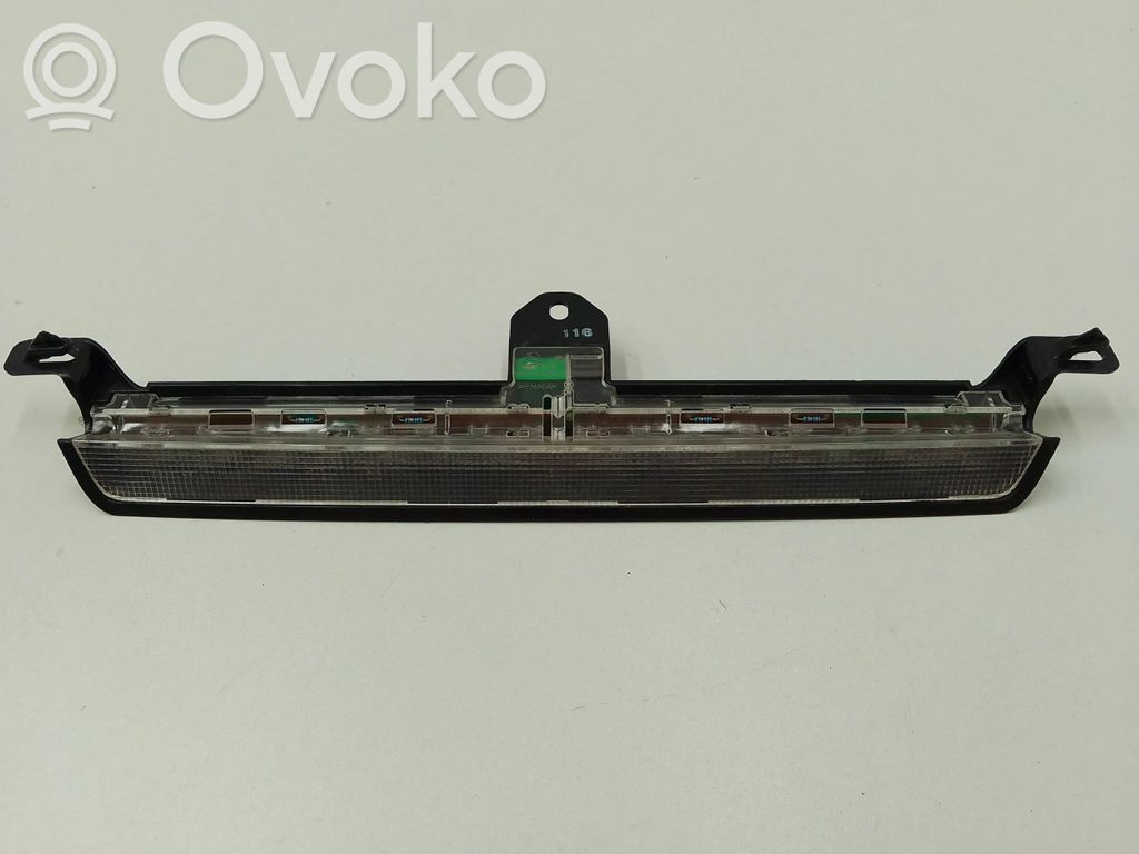 Volvo V70 Third/center stoplight 