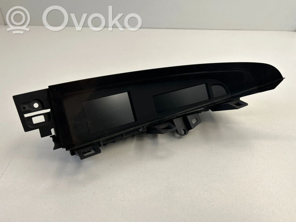 Mazda 3 II Screen/display/small screen 