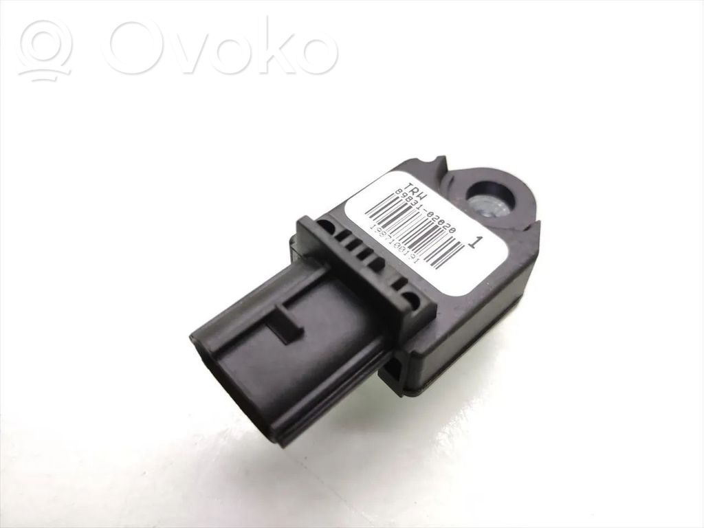 Toyota Avensis T270 Airbag deployment crash/impact sensor 