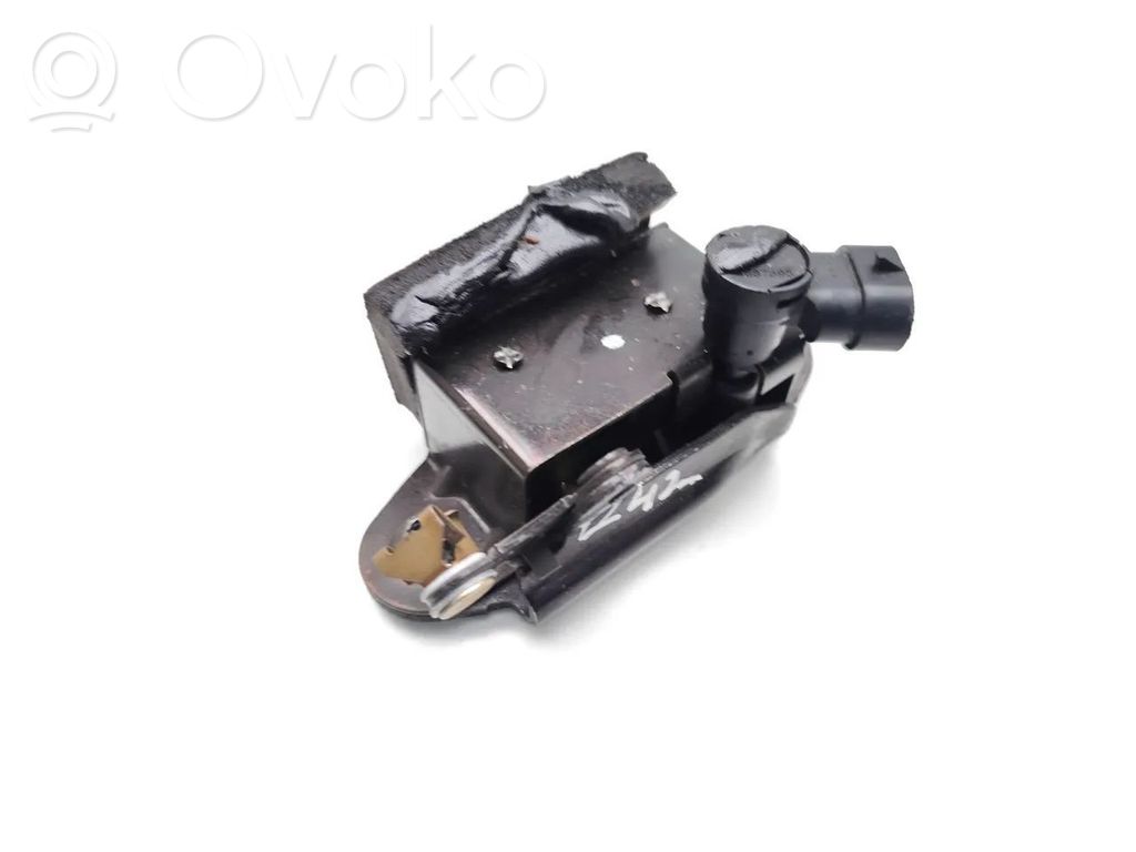 Chrysler Voyager Tailgate/trunk/boot lock/catch/latch 