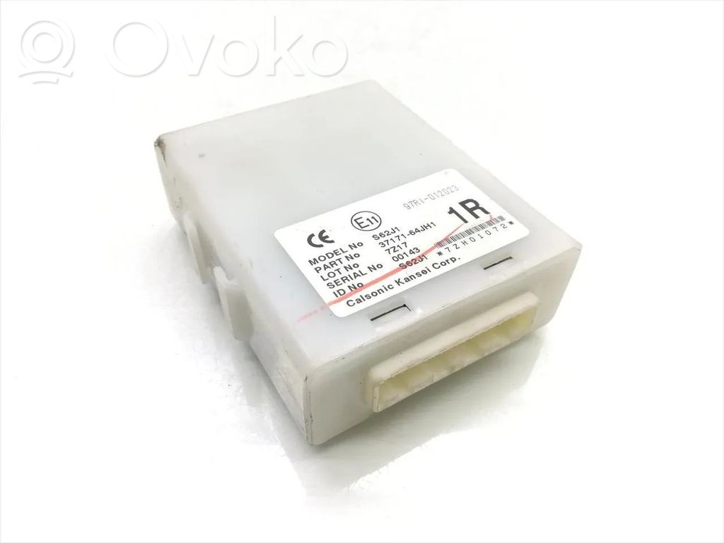 Suzuki Grand Vitara II Door central lock control unit/module 