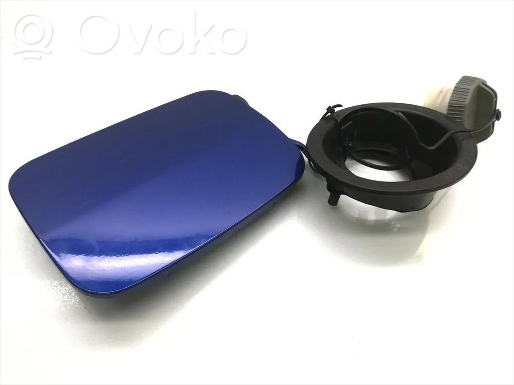 Mazda MPV Bouchon, volet de trappe de réservoir à carburant 