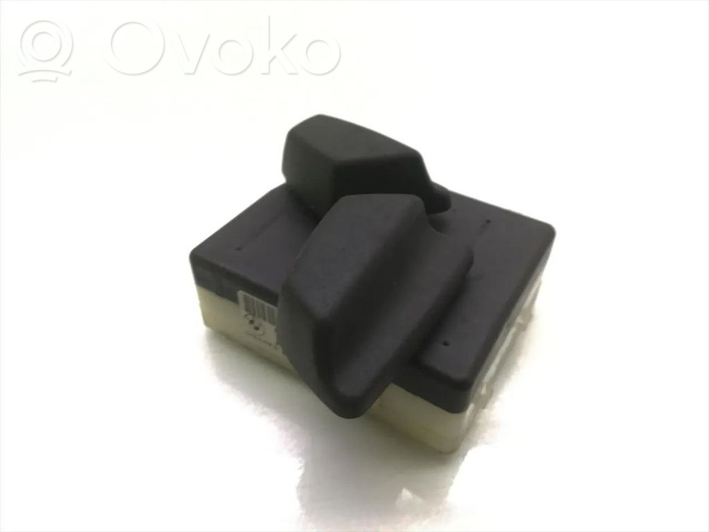 Seat control switch   6958525,8347768,88170001