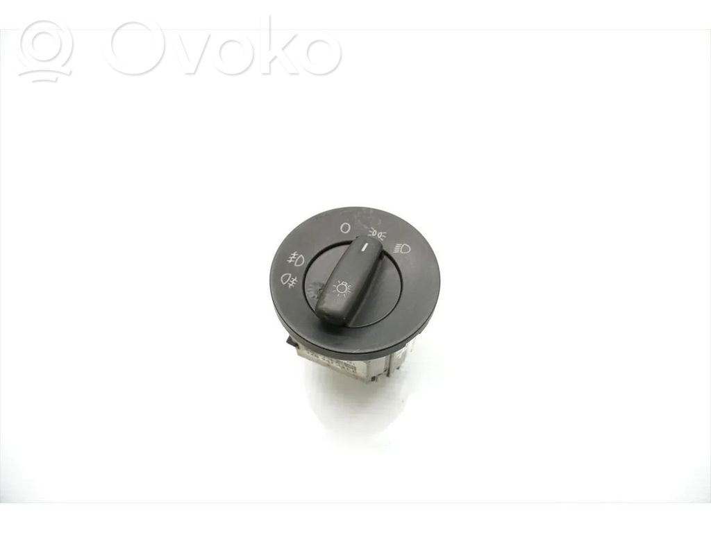 Skoda Octavia Mk2 (1Z) Light switch 