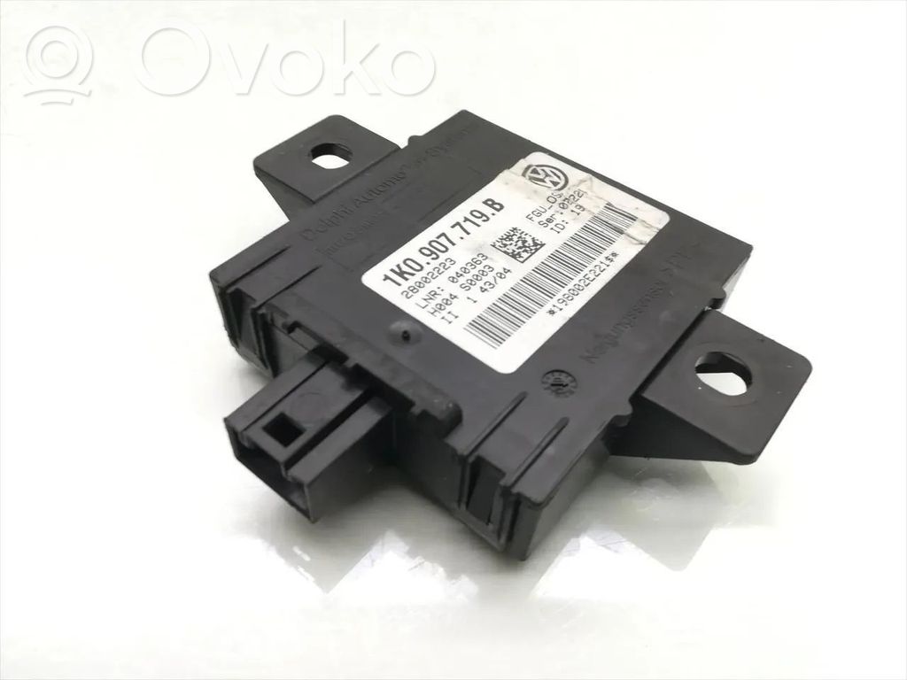 Audi A3 S3 8P Unidad de control/módulo de alarma 