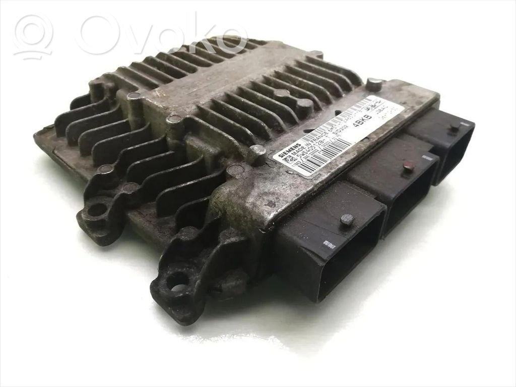 Ford Focus Engine control unit/module 
