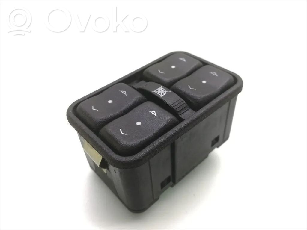 Opel Astra G Electric window control switch 