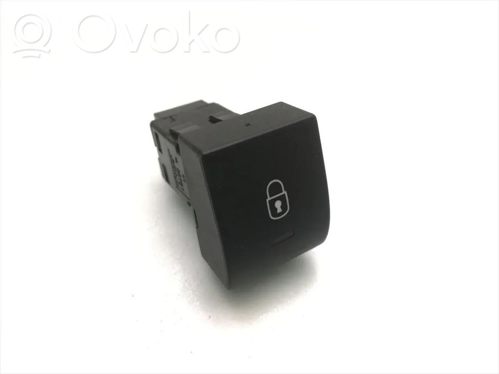 Peugeot 3008 I Central locking switch button 