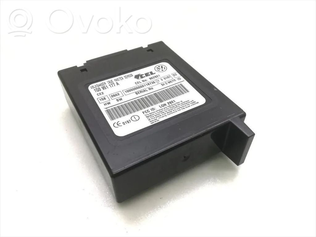 Volkswagen Eos Alarm control unit/module 