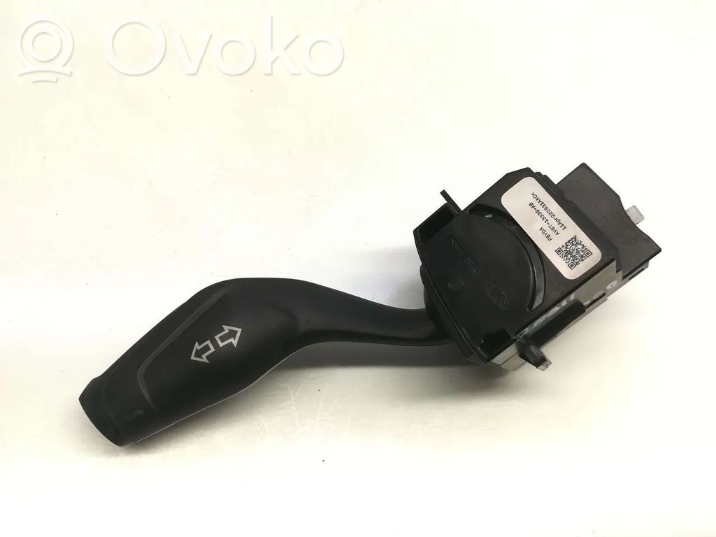 Ford Focus Pagrieziena signālu / lukturu sviria 