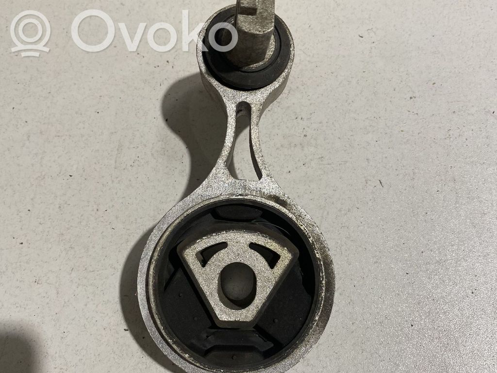 Maserati Ghibli Engine mount bracket 