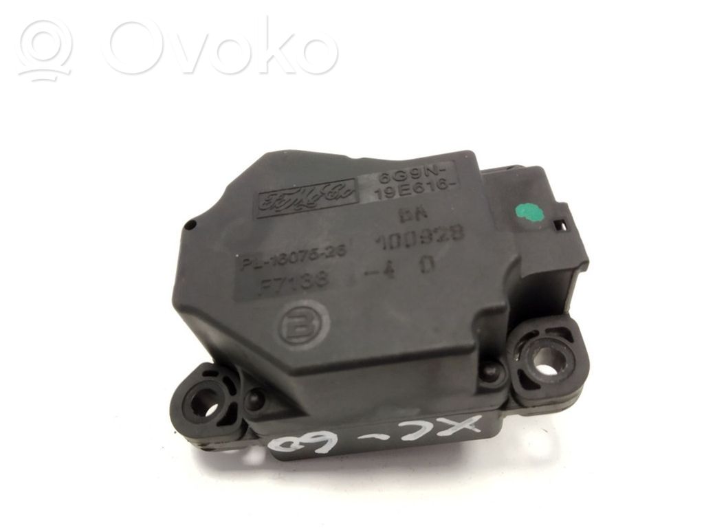 Volvo XC60 Silniczek nagrzewnicy 