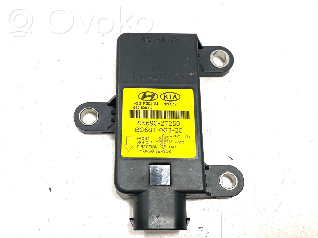 Hyundai i40 ESP acceleration yaw rate sensor 