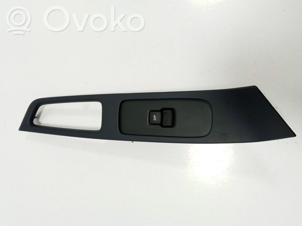 Volvo XC60 Electric window control switch 