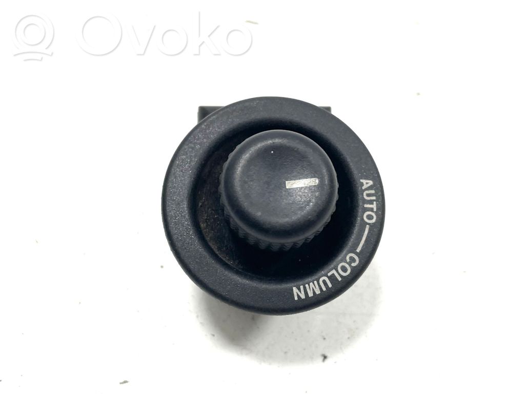 Jaguar S-Type Wing mirror switch 