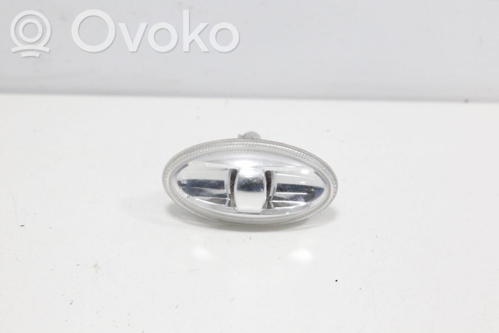 Citroen C-Crosser Seitenblinker 