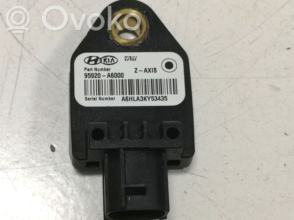 KIA Ceed Oro pagalvių smūgio daviklis 