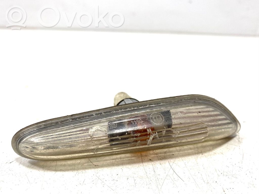 BMW 5 E60 E61 Front fender indicator light 