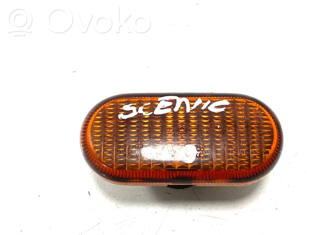 Renault Scenic RX Front fender indicator light 