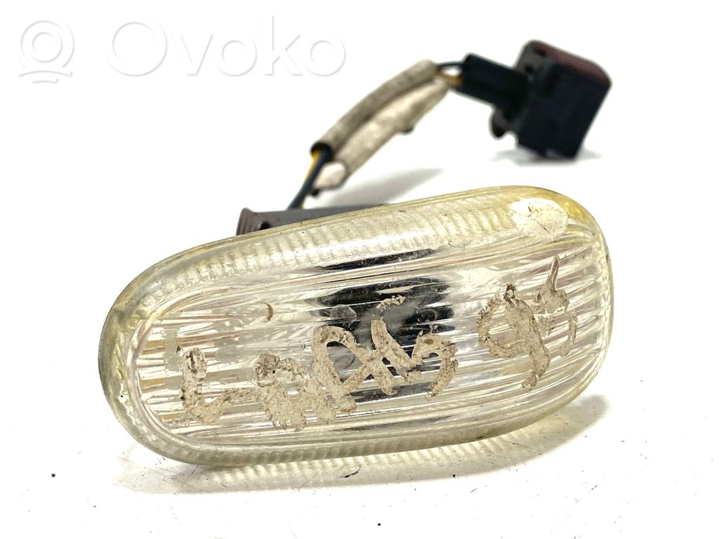 Saab 9-5 Seitenblinker 