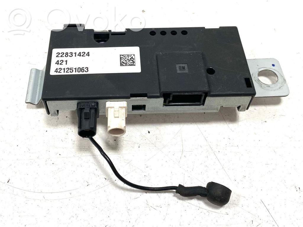 Chevrolet Volt I Antenos stiprintuvas 
