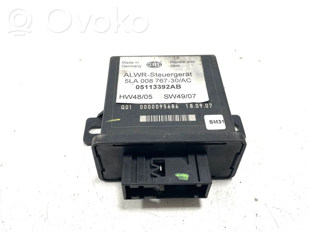 Chrysler Town & Country V Light module LCM 