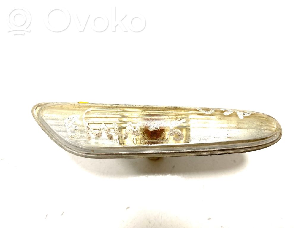 BMW 5 E60 E61 Front fender indicator light 